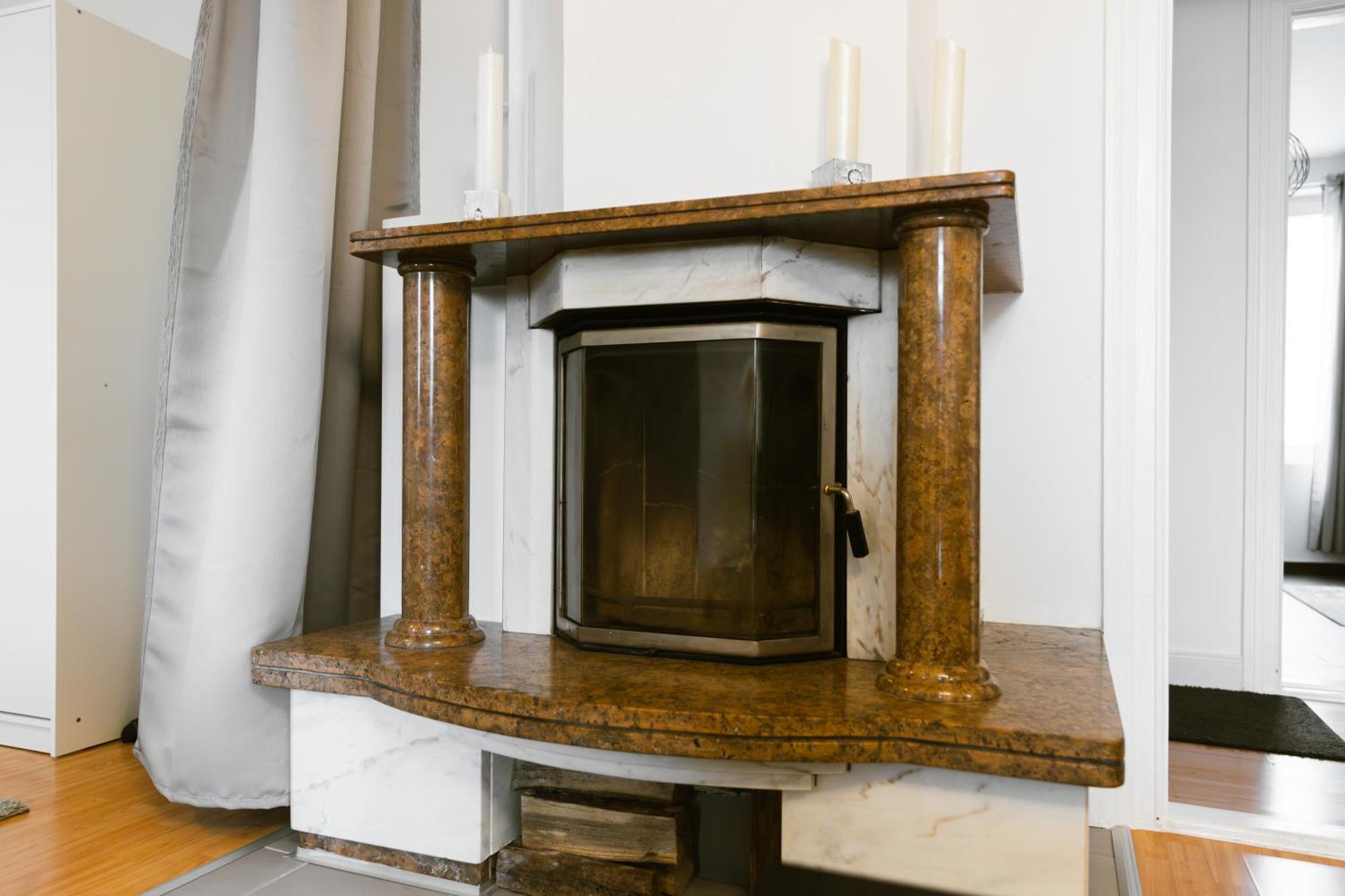 Exklusives Apartment Im Historischen Wohnhaus Mit Kamin, Bad & Viel Platz Бремерхафен Экстерьер фото
