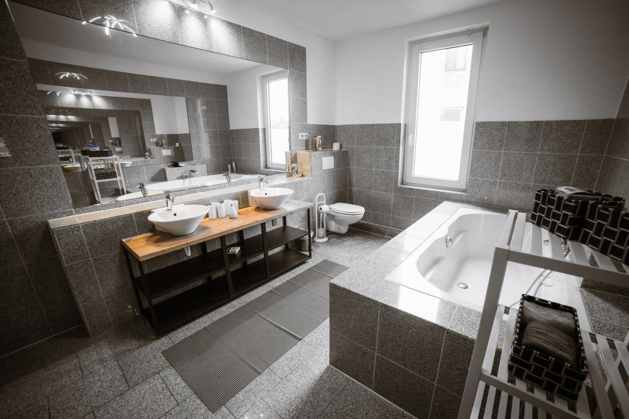 Exklusives Apartment Im Historischen Wohnhaus Mit Kamin, Bad & Viel Platz Бремерхафен Экстерьер фото