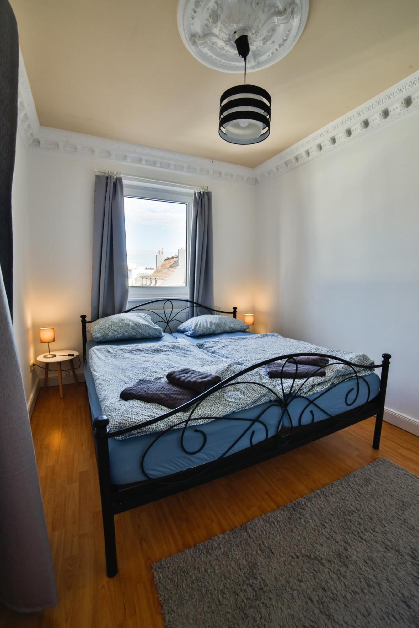 Exklusives Apartment Im Historischen Wohnhaus Mit Kamin, Bad & Viel Platz Бремерхафен Экстерьер фото